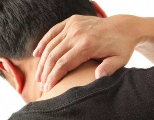 Болит голова при наклоне вниз в затылке при простуде