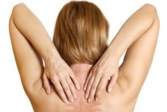 Боль в верхней части спины